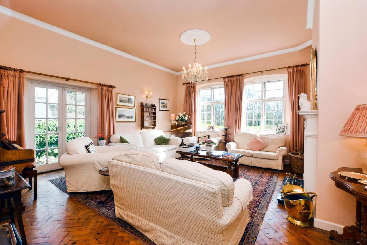 Bed and Breakfast The Old School Bicester Esterno foto