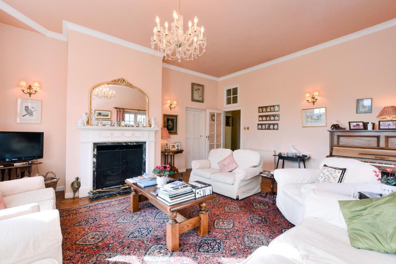 Bed and Breakfast The Old School Bicester Esterno foto